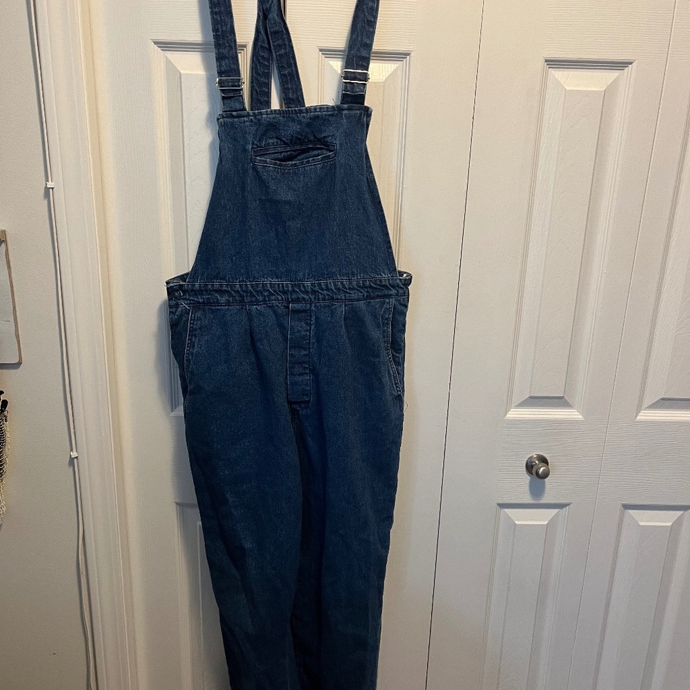 Camo size M overalls